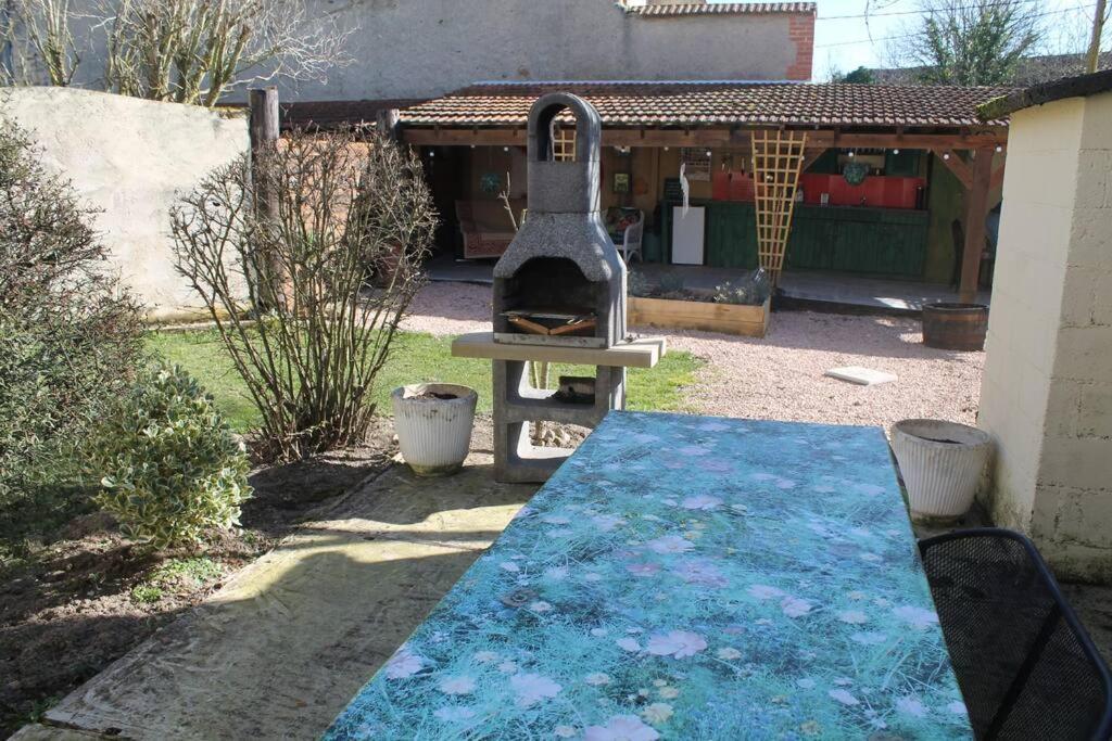 Le Miette, Family House Sleeps 6 Villa La Celle-sous-Gouzon Buitenkant foto